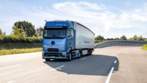 Mercedes-Benz Trucks breidt portfolio van batterij-elektrische vrachtwagens op basis van de eActros 600 uit