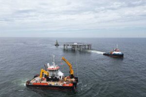 SolarDuck en RWE installeren Offshore Floating Solar platform ‘Merganser’ op testlocatie in Noordzee