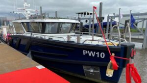 Duurzaam inspectieschip de PW10 officieel gedoopt