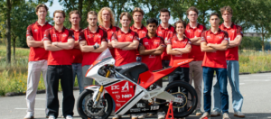 Studententeam EST onthult Nexus-TR 35 kilo lichter en fundamenteel herontworpen voor MotoStudent 2027