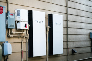 Huiseigenaren: bijna de helft wil een thuisbatterij