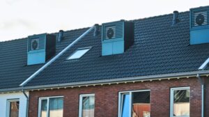 Slimmere combinatie isoleren en warmtepompen versnelt verduurzaming corporatiewoningen